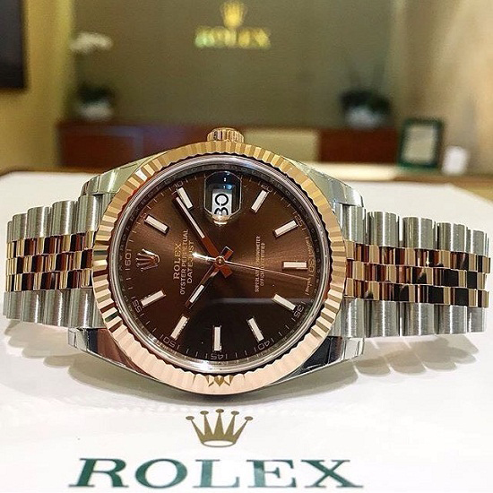 Đồng hồ nam Rolex 126331 mạ vàng 41mm