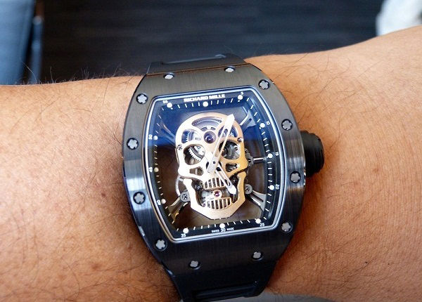 Đồng hồ đầu lâu Richard Mille RM52 chính hãng, dây đeo cao su